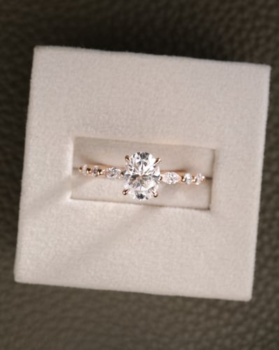 8x6mm oval moissanite