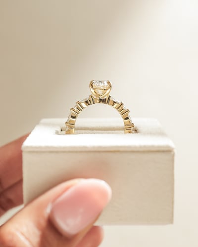 2.06ct oval diamond