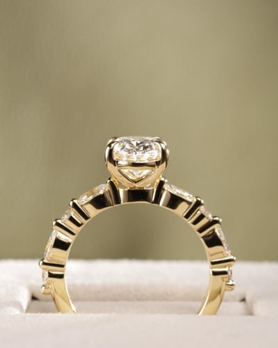 2.03ct oval diamond