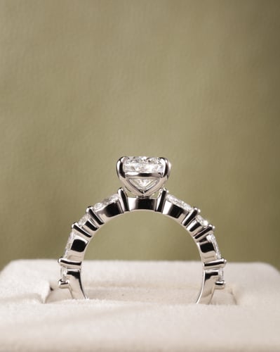 2.02ct oval diamond