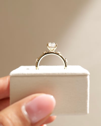 9x6mm pear moissanite