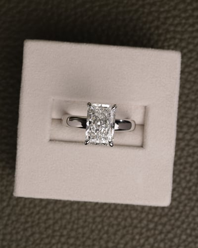 2.96ct radiant diamond
