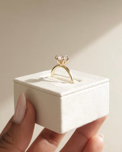 7.5mm round moissanite