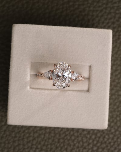 2.41ct oval diamond