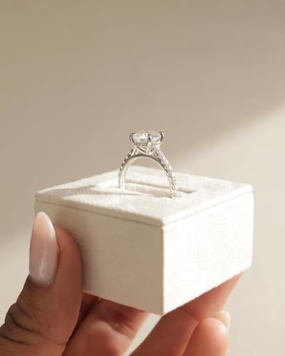 8mm round moissanite