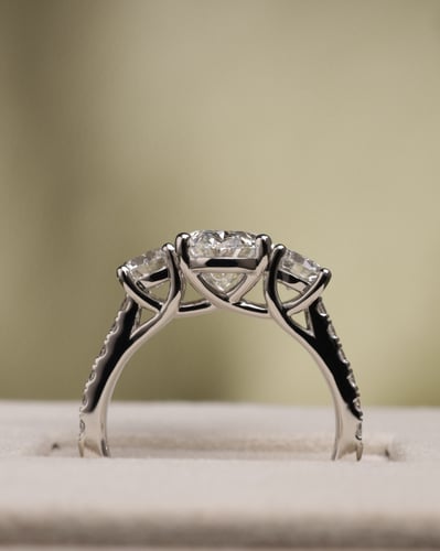 1.90ct oval diamond