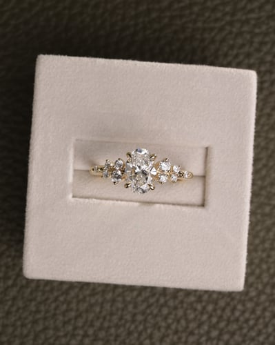 1.12ct oval diamond