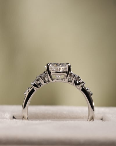 2.10ct oval diamond