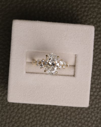 2.09ct oval diamond