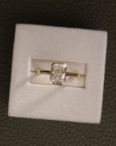 1.56ct radiant diamond