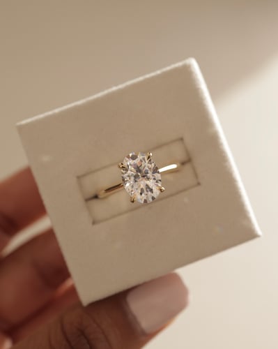11x8mm oval moissanite
