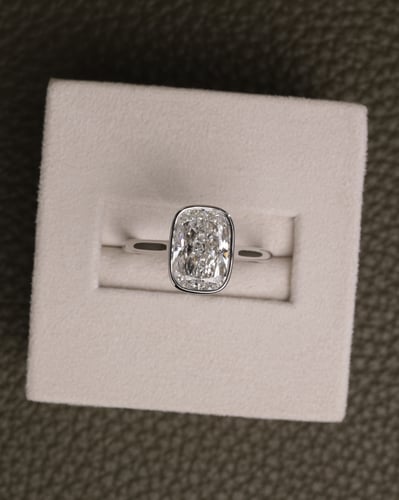 3.00ct elongated cushion diamond