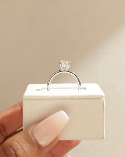 7mm round moissanite