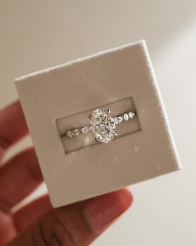 1.95ct oval diamond