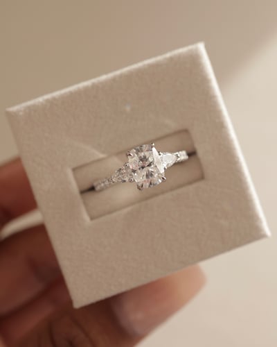8x6mm elongated cushion moissanite