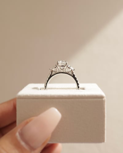8x6mm elongated cushion moissanite