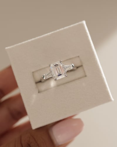 8x6mm emerald moissanite