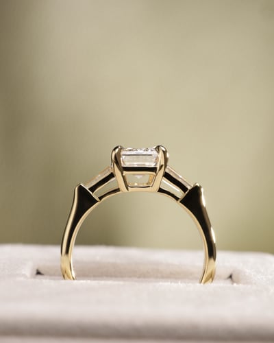 1.97ct emerald diamond