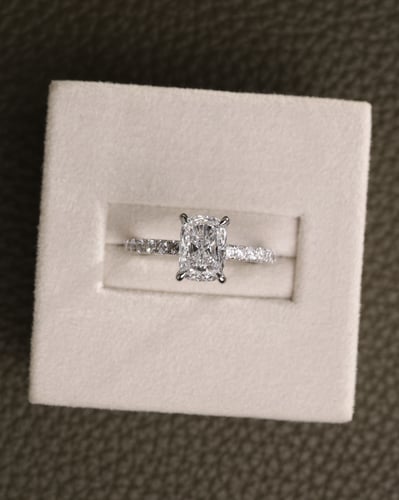 1.53ct elongated cushion diamond