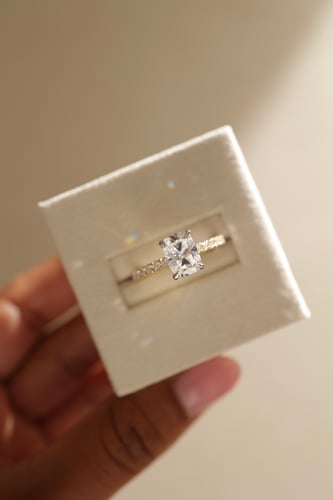 8x6mm elongated cushion moissanite