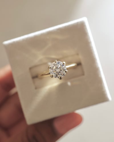 7.5mm round moissanite