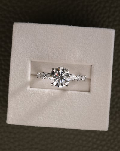 1.86ct round diamond