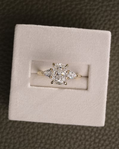 2.01ct elongated cushion diamond