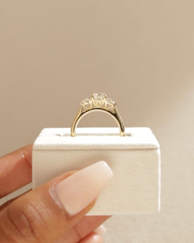 8x6mm elongated cushion moissanite