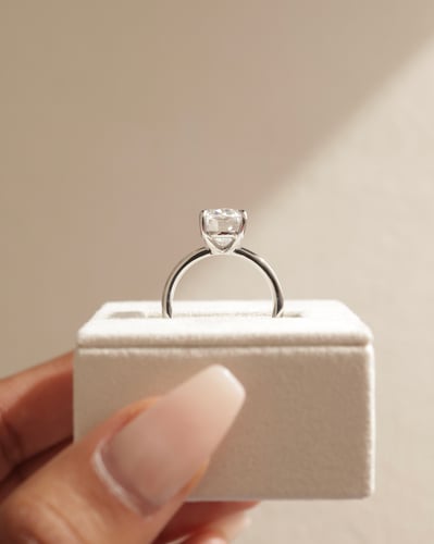 12x8mm oval moissanite