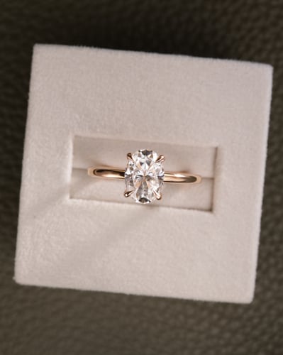 9x6.5mm oval moissanite