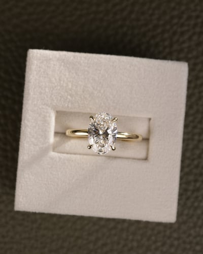 2.01ct oval diamond