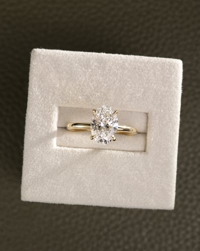 2.10ct oval diamond