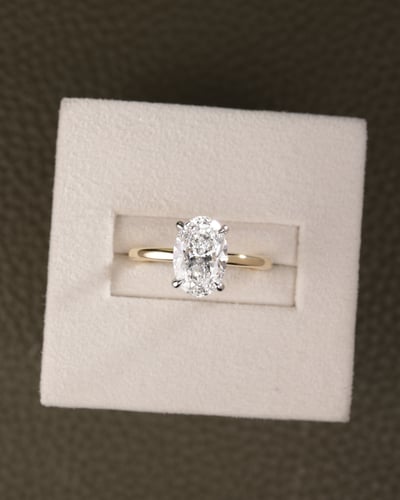 2.10ct oval diamond