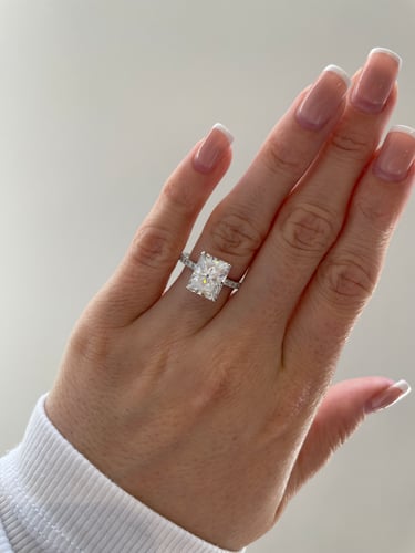 10x8mm radiant moissanite