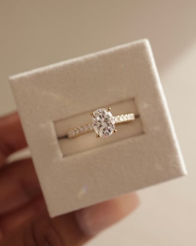 8x6mm oval moissanite
