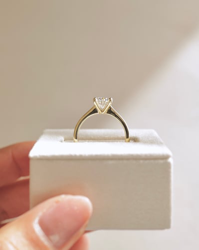 1.47ct oval diamond