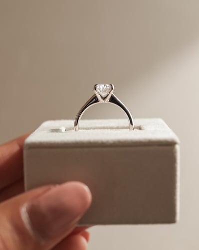 1.47ct oval diamond