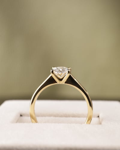 1.00ct oval diamond
