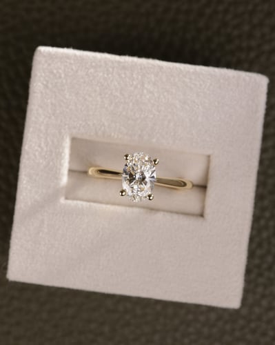 1.00ct oval diamond