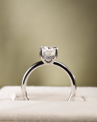 9x6.5mm oval moissanite