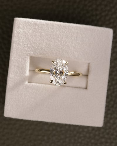 2.11ct oval diamond