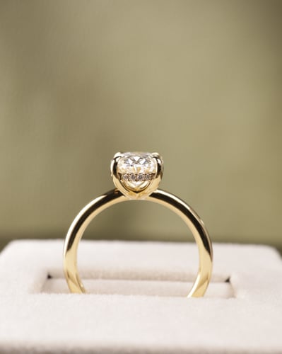 2.11ct oval diamond