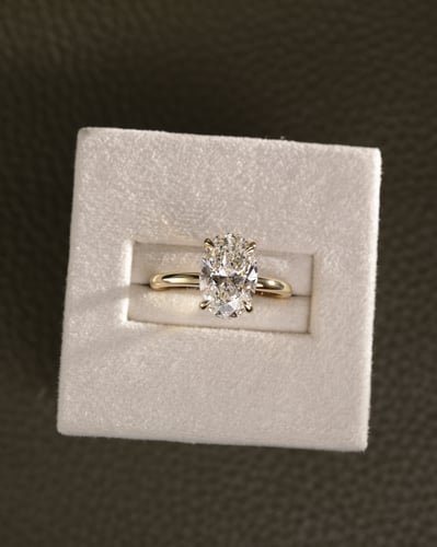 2.70ct oval diamond