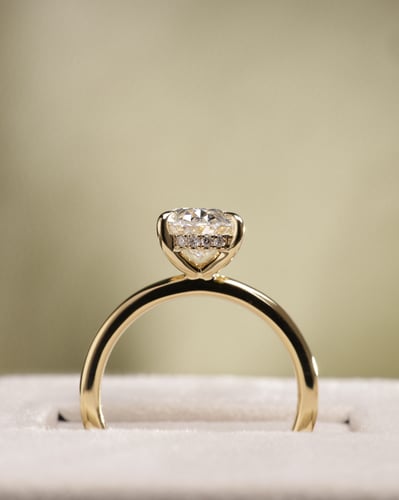 2.10ct oval diamond