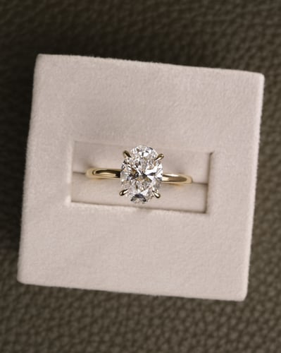 2.10ct oval diamond
