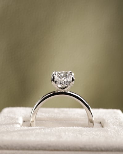 2.10ct oval diamond
