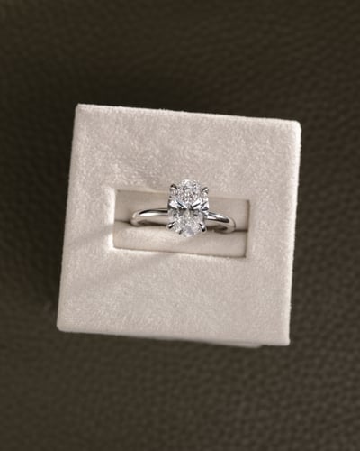 2.10ct oval diamond