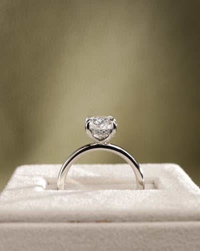 2.10ct oval diamond