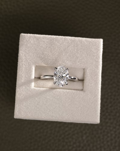 2.10ct oval diamond