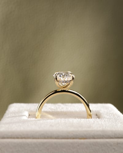 2.56ct oval diamond